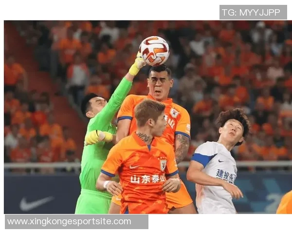 全北现代逆转光州FC夺韩足协杯冠军成为本赛季国内赛事双冠王