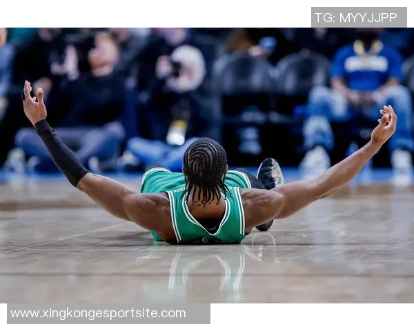 布朗上半场仅出场12分钟马祖拉强调均衡时间下半场表现出色