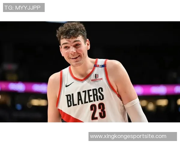 布朗解析赛季角色变化强调通过每场比赛不断提升自我表现